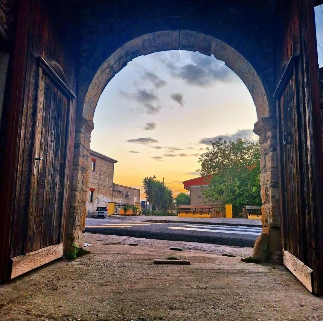 Apartmán Domus De Jara - Casa Montis Baradili Exteriér fotografie